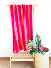  Milonga Towel Fuchsia | Escapade Fashion